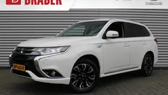 Gebruikt 2015 Mitsubishi Outlander P-HEV Instyle SUV | € 14.795 (Eerlijke prijs)