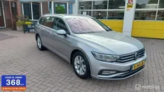 Grijs Gebruikt 2022 VW Passat Business Stationwagen | € 27.500 (Eerlijke prijs)