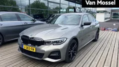 BMW 330e