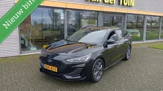 Zwart Gebruikt 2024 Ford Focus ST-Line Stationwagen | € 27.250 (Eerlijke prijs)