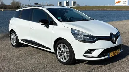 Occasion Renault Clio GrandTour LIMITED 90 PK (66 kW) 2020 Stationwagen