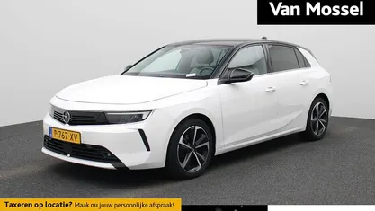 Hatchback Gebruikt 2022 Opel Astra Business Elegance Hatchback | € 19.940 (Eerlijke prijs)
