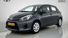 Gebruikt 2013 Toyota Yaris Hybrid Hatchback | € 11.940 (Eerlijke prijs)