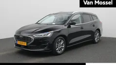 Zwart Gebruikt 2023 Ford Focus Style Stationwagen | € 18.900 (Eerlijke prijs)