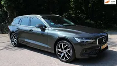 Gebruikt 2019 Volvo V60 Momentum Stationwagen | € 23.450 (Eerlijke prijs)
