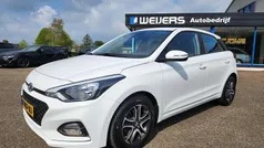 Wit Gebruikt 2020 Hyundai i20 Comfort Hatchback | € 13.900 (Eerlijke prijs)
