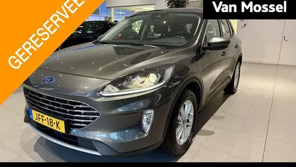 Gebruikt 2021 Ford Kuga Titanium SUV | € 23.995 (Eerlijke prijs)
