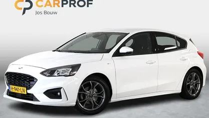 Occasion Ford Focus Business Edition 2020 Wit Hatchback