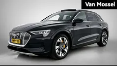 Zwart Gebruikt 2019 Audi e-tron Advanced SUV | € 29.900 (Goede deal)