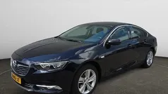 Blauw Gebruikt 2019 Opel Insignia Business Hatchback | € 15.900 (Goede deal)