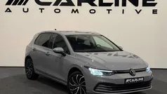 Grijs Gebruikt 2023 VW Golf VIII Life Hatchback | € 22.950 (Eerlijke prijs)