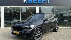 Zwart Gebruikt 2020 BMW X5 Executive SUV | € 59.950 (Eerlijke prijs)