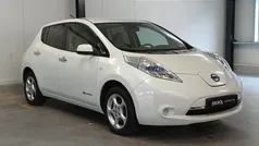 Wit (parellak) Gebruikt 2013 Nissan Leaf Base Hatchback | € 4.950 (Eerlijke prijs)