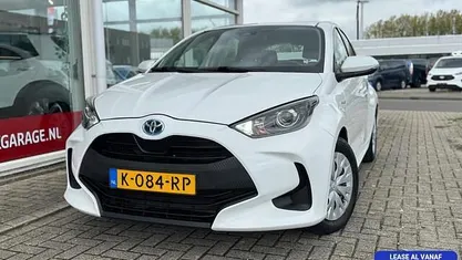 Gebruikt 2021 Toyota Yaris Active Hatchback | € 14.899 (Eerlijke prijs)