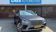 Grijs Gebruikt 2021 Bentley Bentayga SUV | € 199.750 (Super prijs)