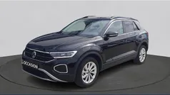 Zwart Gebruikt 2024 VW T-Roc Edition SUV | € 28.990 (Eerlijke prijs)