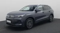 Gebruikt 2024 VW Tiguan Life SUV | € 38.880 (Eerlijke prijs)