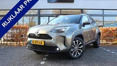 Gebruikt 2022 Toyota Yaris Cross SUV | € 25.950 (Eerlijke prijs)