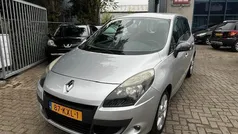 Grijs Gebruikt 2010 Renault Scénic III Dynamique MPV | € 4.499 (Eerlijke prijs)