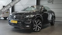 Zwart Gebruikt 2021 VW T-Roc Cabriolet Style Cabriolet | € 32.900 (Eerlijke prijs)