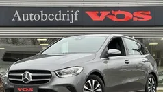 Grijs Gebruikt 2020 Mercedes B180 Business MPV | € 23.750 (Eerlijke prijs)