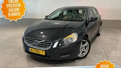 Gebruikt 2011 Volvo V60 Momentum Stationwagen | € 5.750 (Eerlijke prijs)