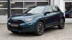 Groen Nieuw 2025 Fiat 600 Urban SUV | € 33.995 (Eerlijke prijs)