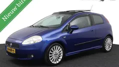 Blauw Gebruikt 2009 Fiat Punto Hatchback | € 2.550 (Eerlijke prijs)
