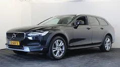 Zwart Gebruikt 2018 Volvo V90 CC Stationwagen | € 32.750 (Goede deal)