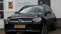 Zwart Gebruikt 2022 Mercedes GLC300e AMG SUV | € 47.900 (Eerlijke prijs)