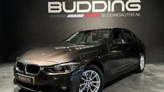 Gebruikt 2017 BMW 318 Executive Sedan | € 18.450 (Eerlijke prijs)