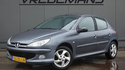 Occasion Peugeot 206 Forever 75 PK (55 kW) 2008 Hatchback