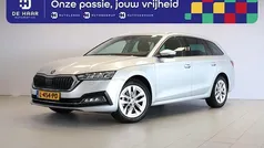 Gebruikt 2020 Skoda Octavia Business Line Hatchback | € 20.900 (Eerlijke prijs)