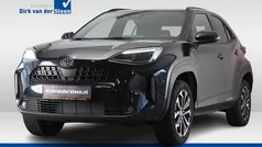 Zwart Nieuw 2025 Toyota Yaris Cross Team SUV | € 32.950 (Eerlijke prijs)