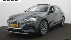 Grijs Gebruikt 2020 Audi e-tron Business SUV | € 30.900 (Goede deal)