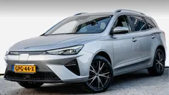 Grijs Gebruikt 2023 MG MG5 EV Long Range Luxury Stationwagen | € 19.940 (Goede deal)