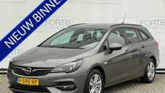 Gebruikt 2021 Opel Astra Edition Stationwagen | € 15.400 (Eerlijke prijs)