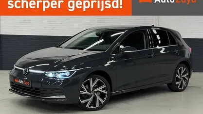 Occasion 2022 VW Golf VIII Active Hatchback | € 25.893 (Eerlijke prijs)