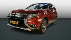 Orient red m Gebruikt 2018 Mitsubishi Outlander SUV | € 19.995 (Eerlijke prijs)