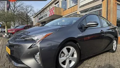 Occasion 2018 Toyota Prius Hatchback | € 20.000 (Eerlijke prijs)