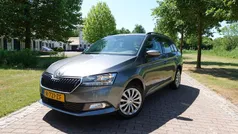Grijs Gebruikt 2023 Skoda Fabia Ambition Stationwagen | € 15.950 (Goede deal)