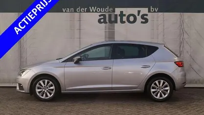Occasion 2020 Seat Leon Style Hatchback | € 10.900 (Goede deal)