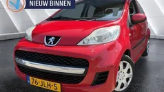 Rood Gebruikt 2009 Peugeot 107 Hatchback | € 2.190 (Eerlijke prijs)