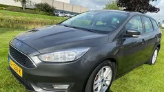 Grijs Gebruikt 2016 Ford Focus Titanium Stationwagen | € 6.999 (Super prijs)