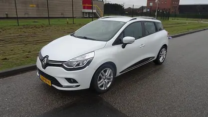 Wit Occasion 2019 Renault Clio IV Zen Hatchback | € 6.995 (Goede deal)