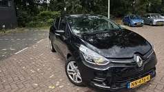 Zwart, metallic lak Gebruikt 2017 Renault Clio IV Zen Hatchback | € 5.950 (Goede deal)