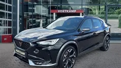 Zwart, metallic lak Gebruikt 2023 Cupra Formentor VZ SUV | € 31.500 (Eerlijke prijs)