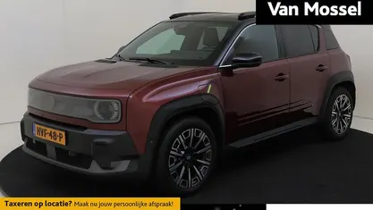 Occasion 2025 Renault R4 Iconic SUV | € 34.440 (Eerlijke prijs)