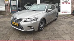 Gebruikt 2020 Lexus CT200h Hatchback | € 22.950 (Eerlijke prijs)