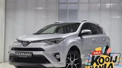 Grijs Gebruikt 2017 Toyota RAV4 Hybrid Style SUV | € 25.249 (Eerlijke prijs)